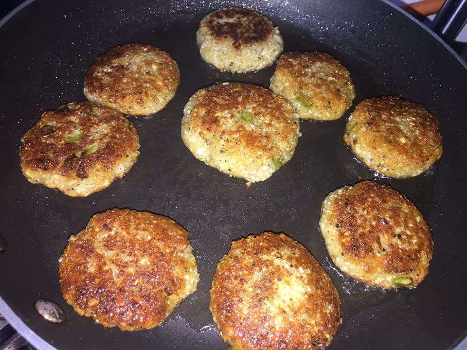 Keto Salmon Cakes