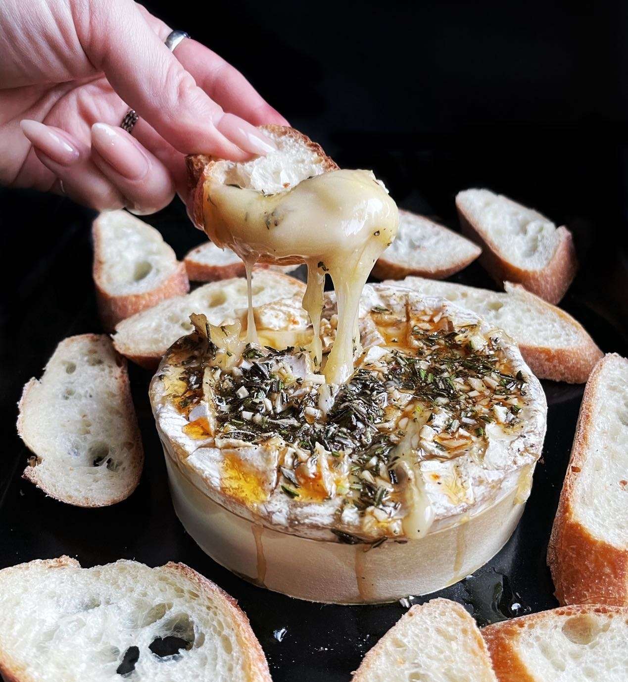 Baked Brie And Garlic