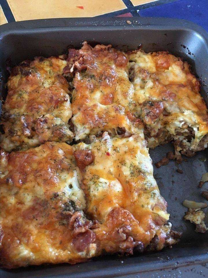 Keto Cheeseburger Casserole With Pickles