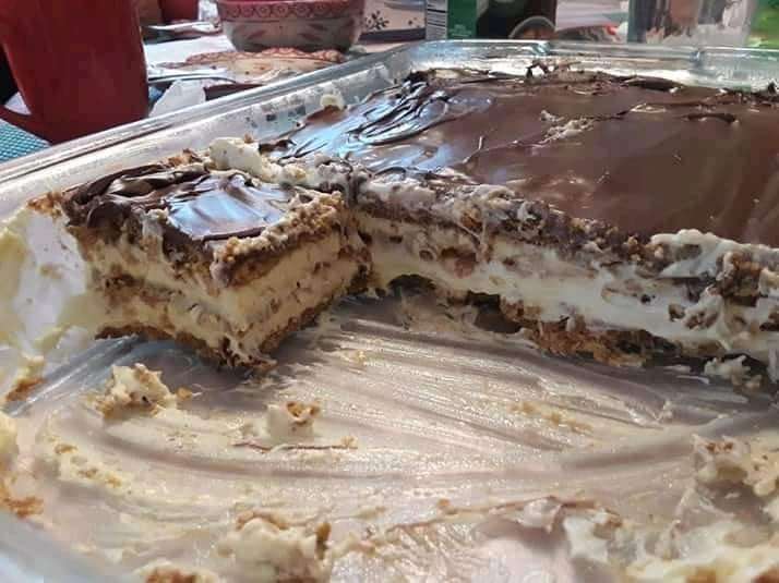 Keto Chocolate Eclair Cake