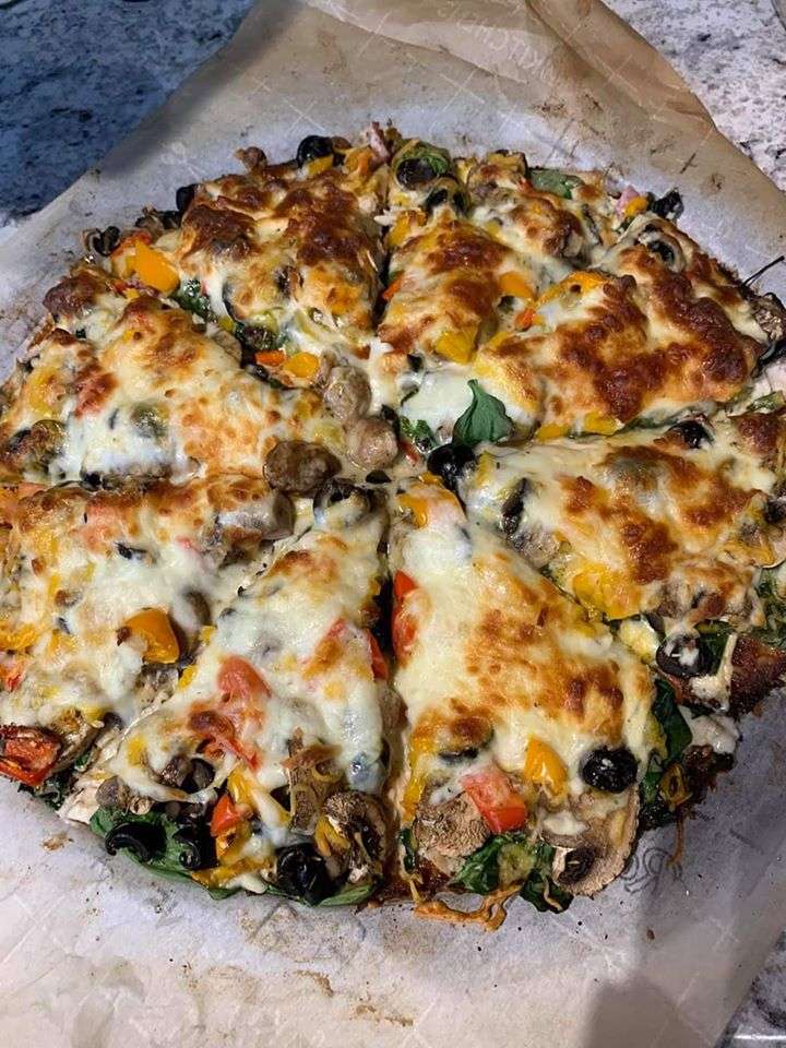 cauliflower crust mod pizza