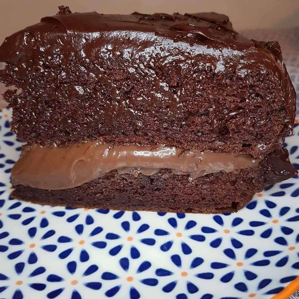 Keto Moist Chocolate Cake