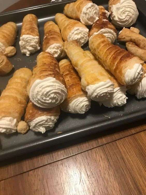 Keto Cream Horns Recipe