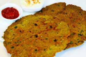 Maharashtrian Thalipeeth Recipe