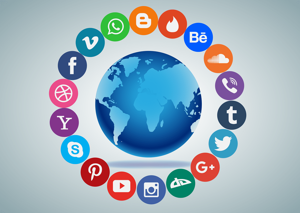 How social media has connected the world. Understand how social media technology has brought the world closer together.